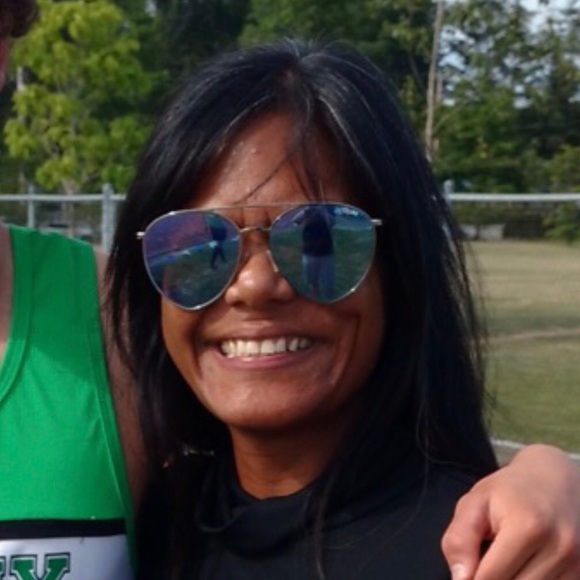 Meet your Posher, Sue - Picture 1 of 1